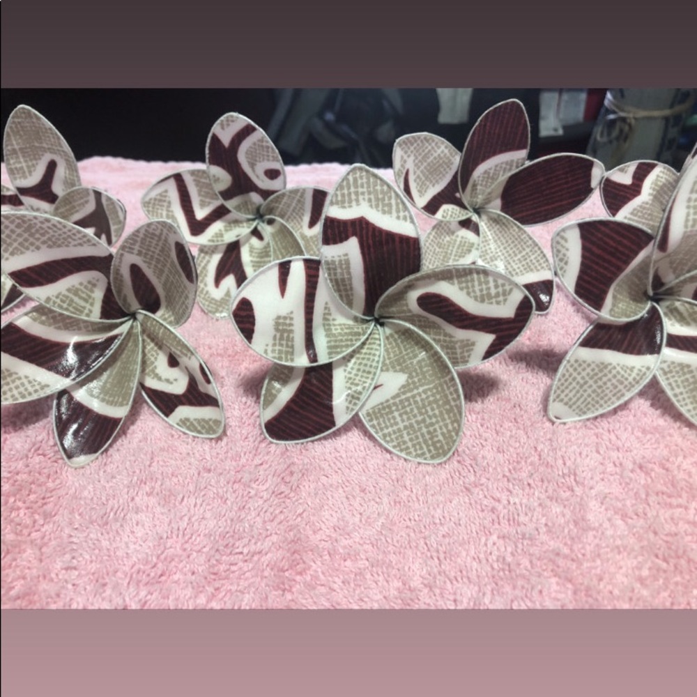 Homemade Flowers. - Picture 6 of 16